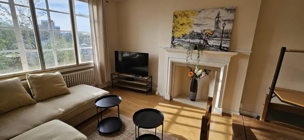 Fast WiFi & Streaming TV